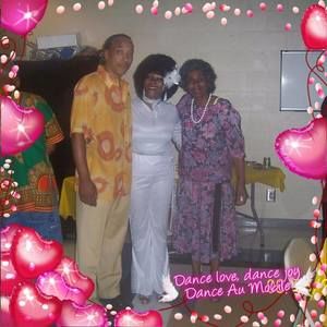 Meet your Posher, Edna